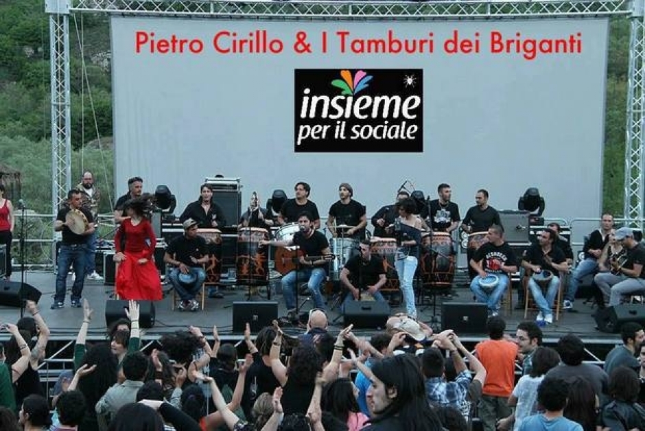 Pietro Cirillo e i Tamburi dei Briganti - Tour estate 2013